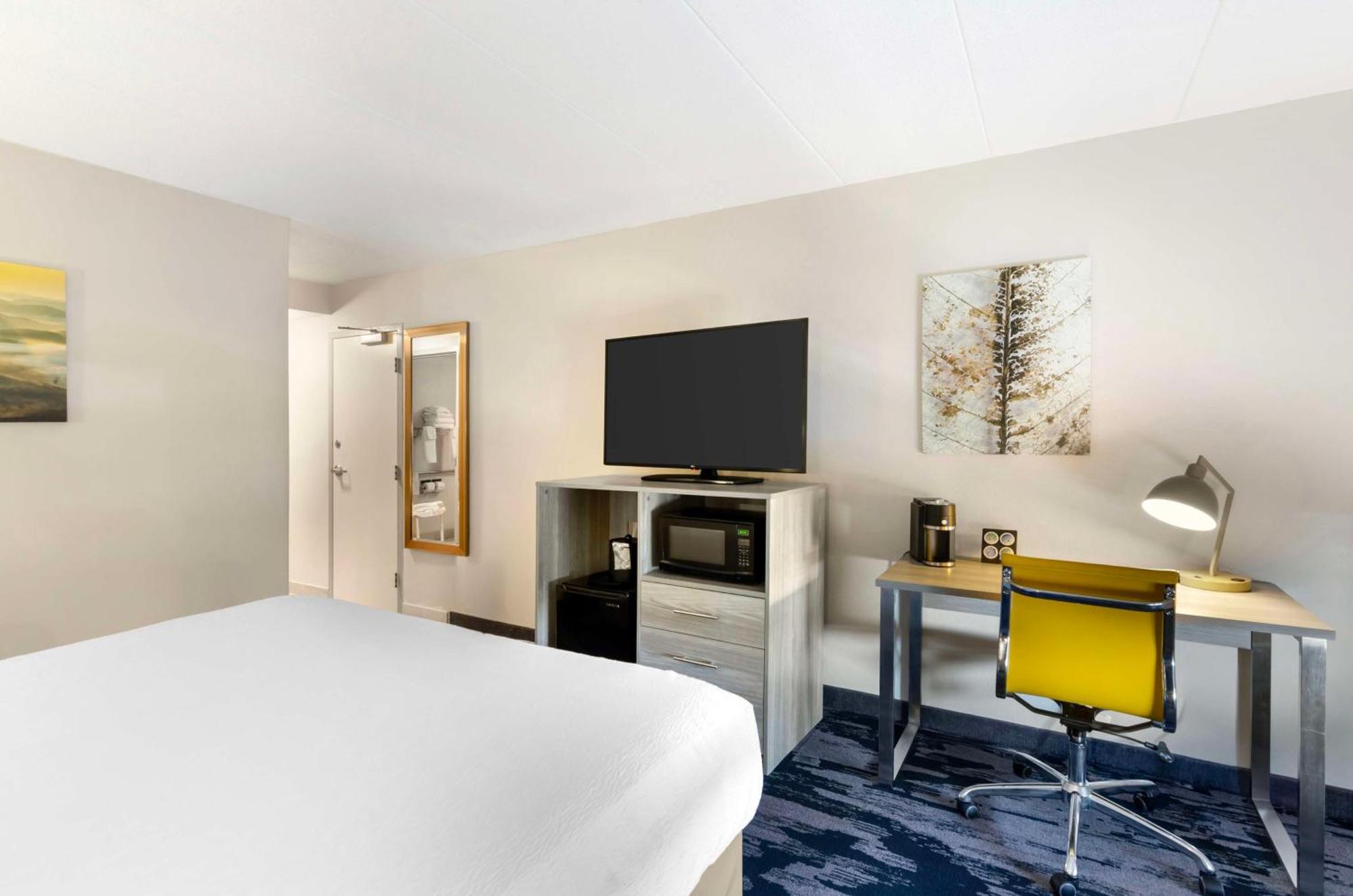 Best Western Plus Beckley Inn Buitenkant foto